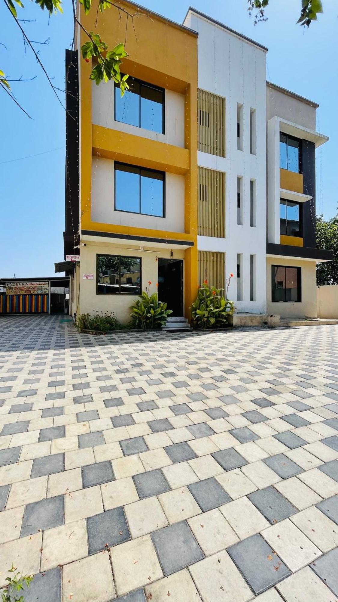 Devka House 호텔 다만 외부 사진